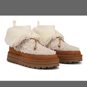 NWT Sam Edelman Women’s Olin Sherpa Shearling Ankle Booties